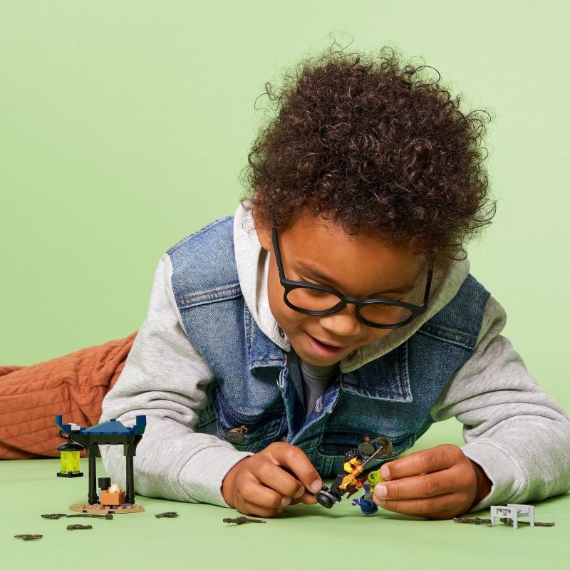 LEGO® NINJAGO® Efsanevi Savaş Seti - Cole ile Hayalet Savaşçı 71733