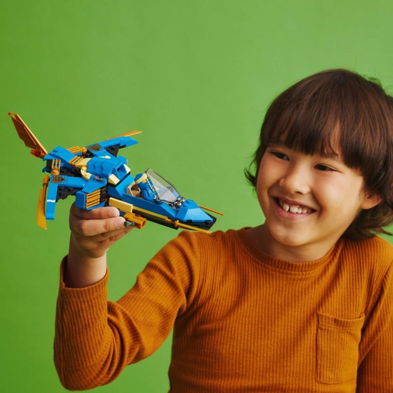 LEGO® Nınjago Jay’in Yıldırım Jeti Evo 71784