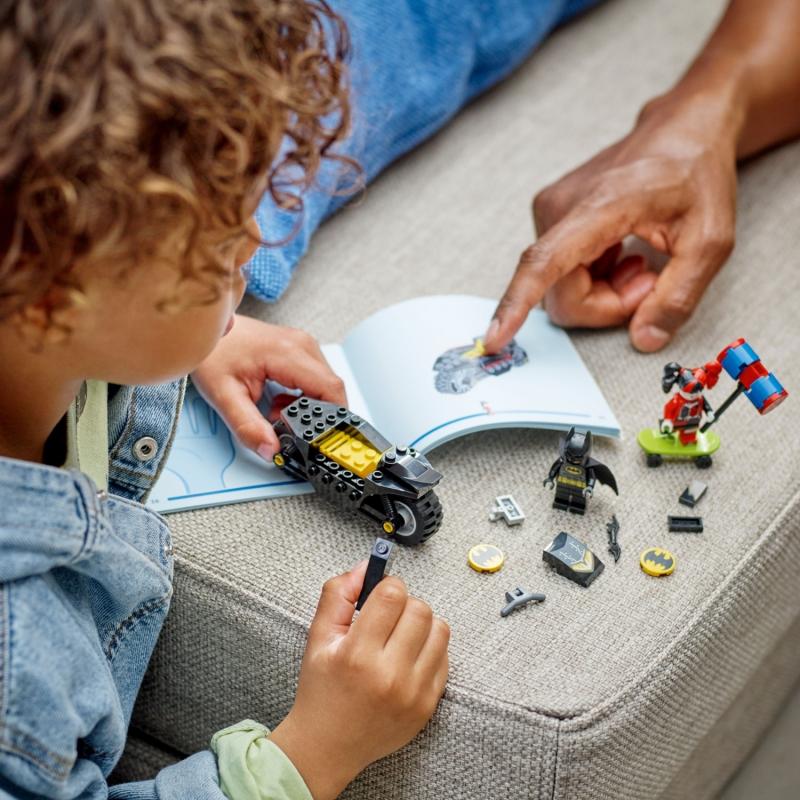 LEGO 76220 Dc Batman Harley Quinn’e Karşı