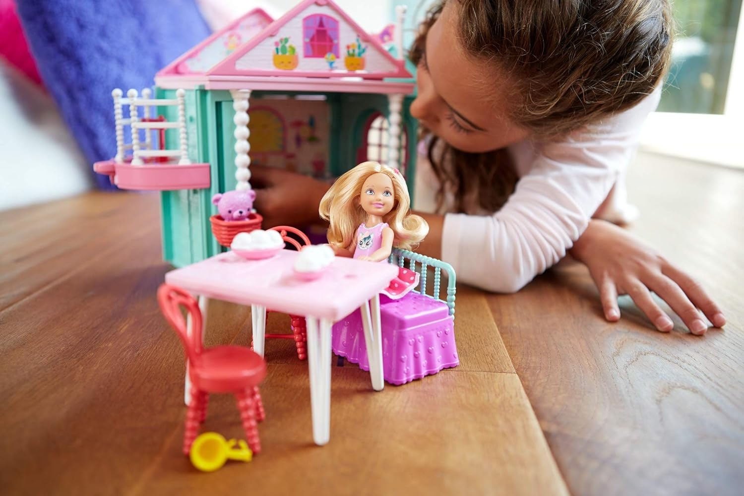 Barbie Chelsea’nin İki Katlı Evi DWJ50