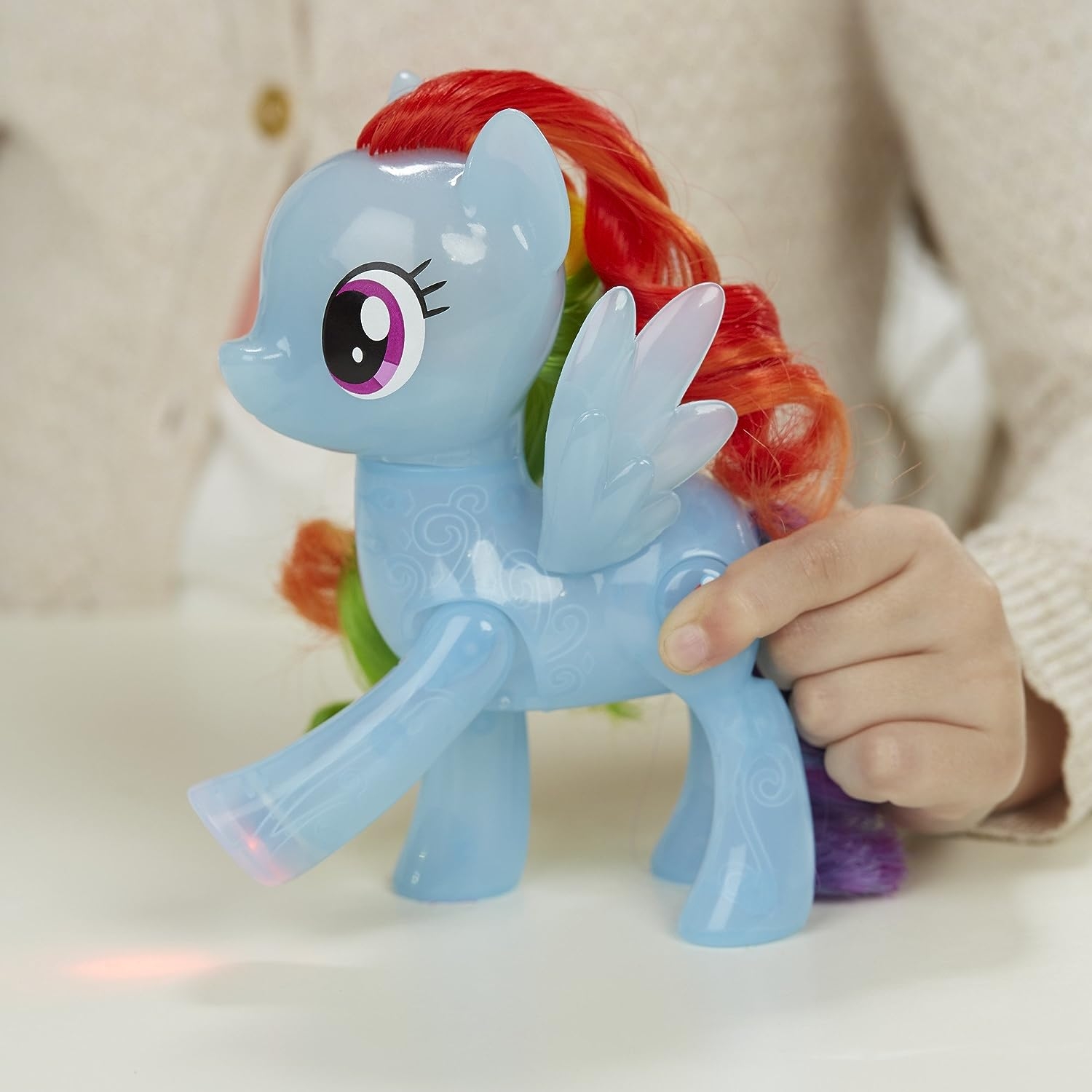 My Little Pony Parlayan Arkadaşlar Rainbow Dash Figürü C1819