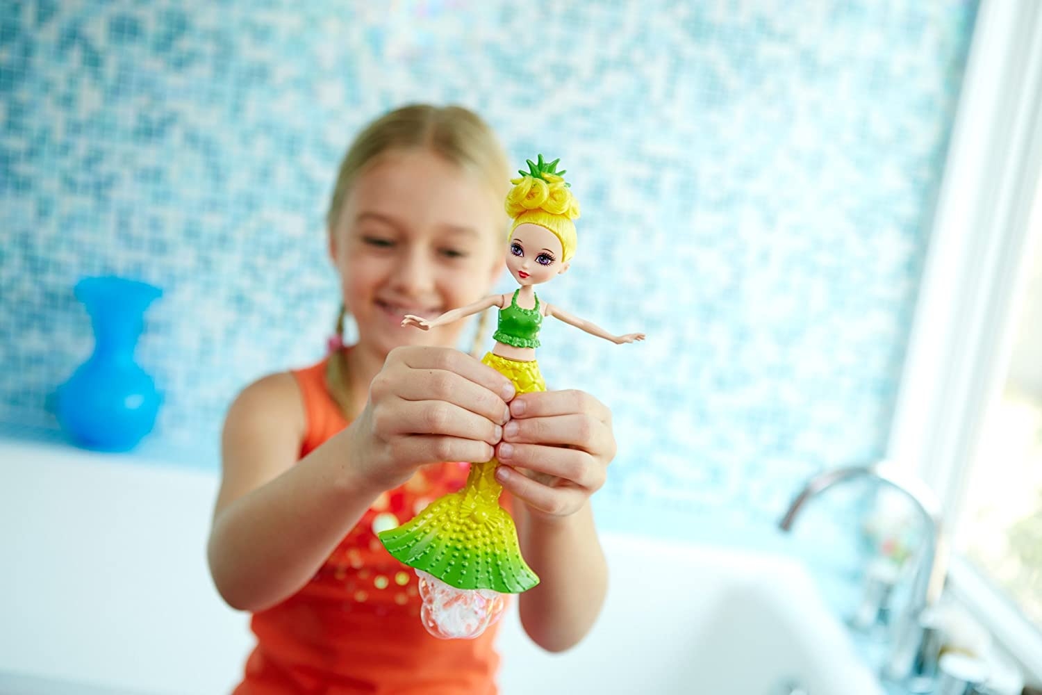 Barbie Baloncuklu Küçük Denizkızları DVM99