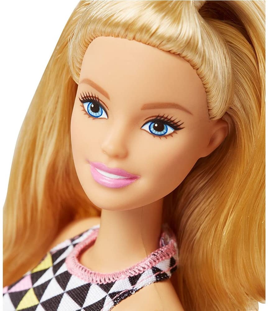 Barbie Fashionistas Büyüleyici Parti Bebekleri 