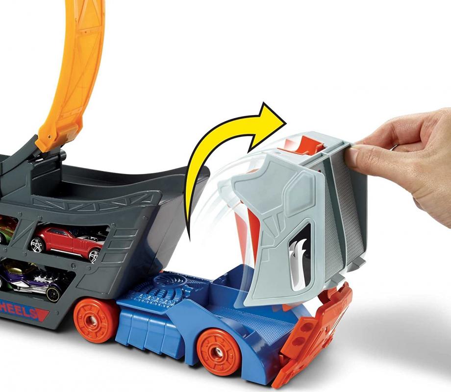 Hot Wheels Transporter Atlayış Seti GCK38