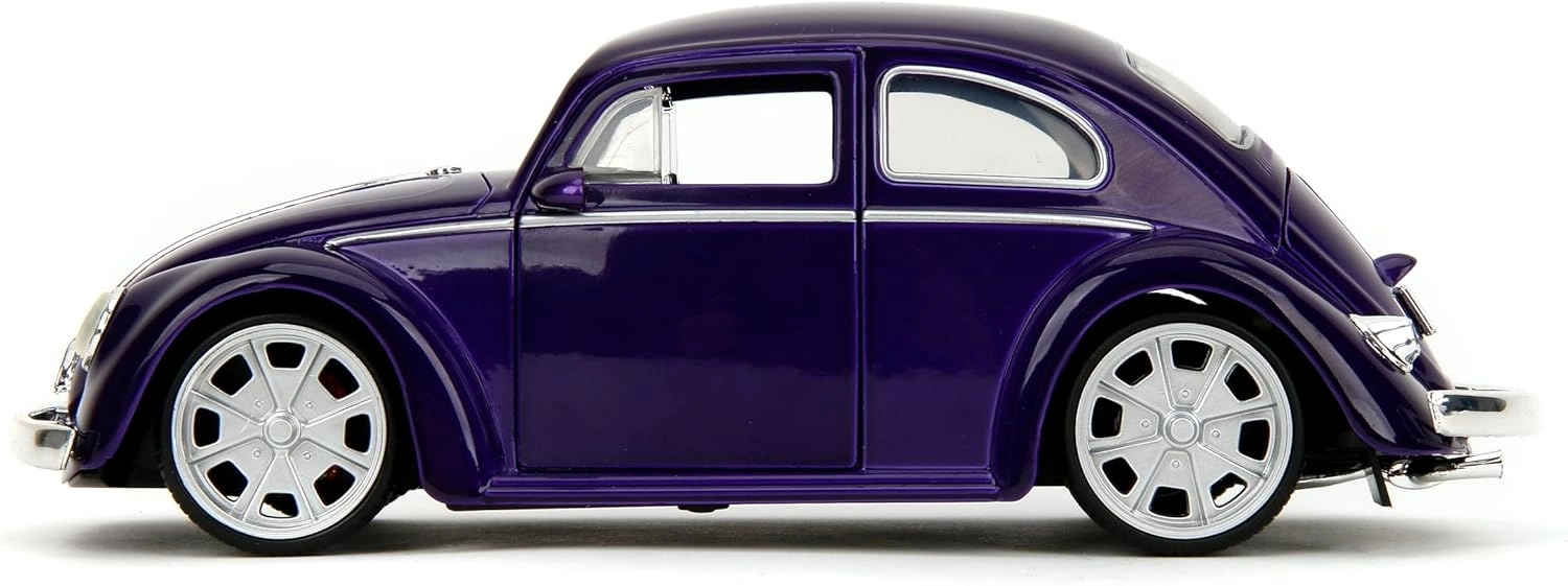 Jada Wednesday Addams & Thing Figürü ve Volkswagen Beetle Araç 1:24 Die Cast 