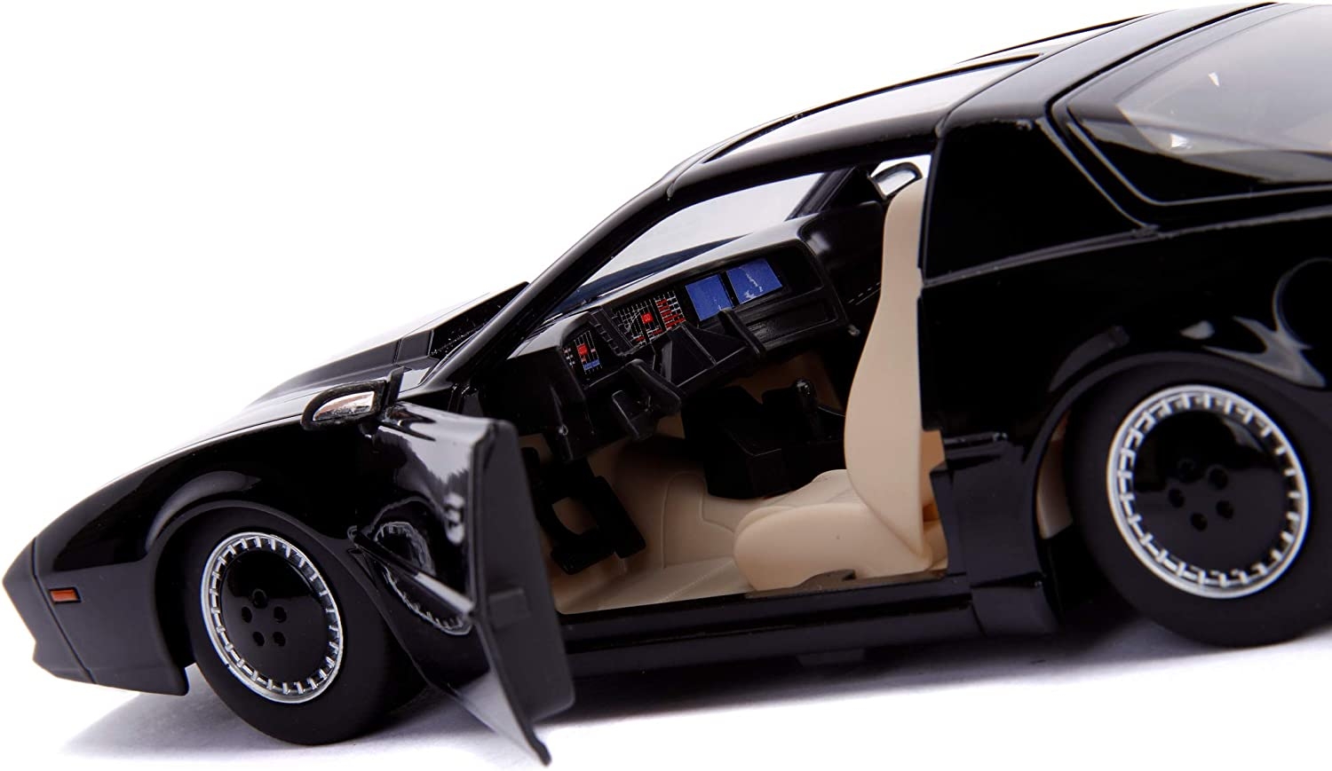 Jada Efsane Kara Şimşek Knight Rider 1982 Pontiac 1:24