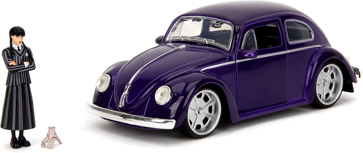 Jada Wednesday Addams & Thing Figürü ve Volkswagen Beetle Araç 1:24 Die Cast 
