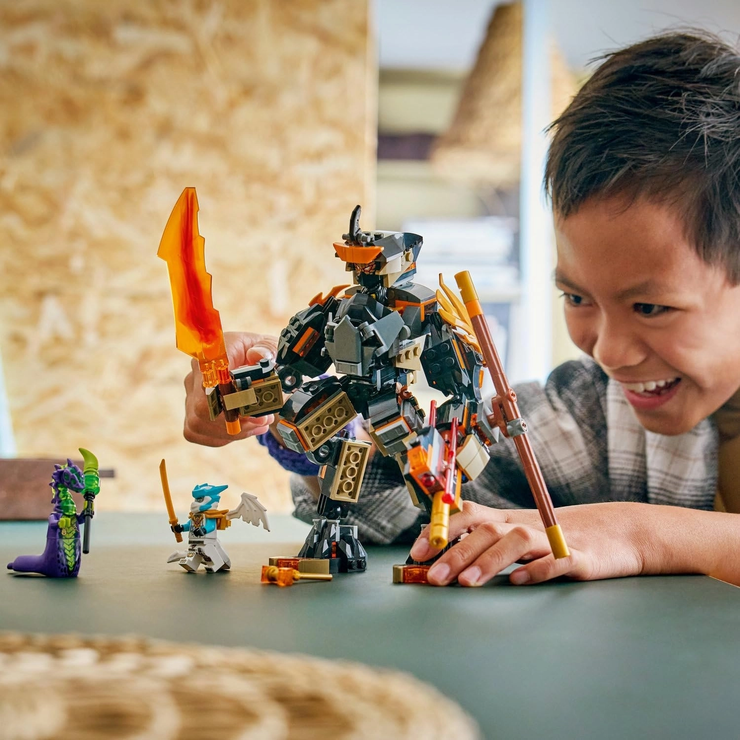 LEGO NINJAGO Cole’un Görev Robotu ve Ejderha Zane 71854