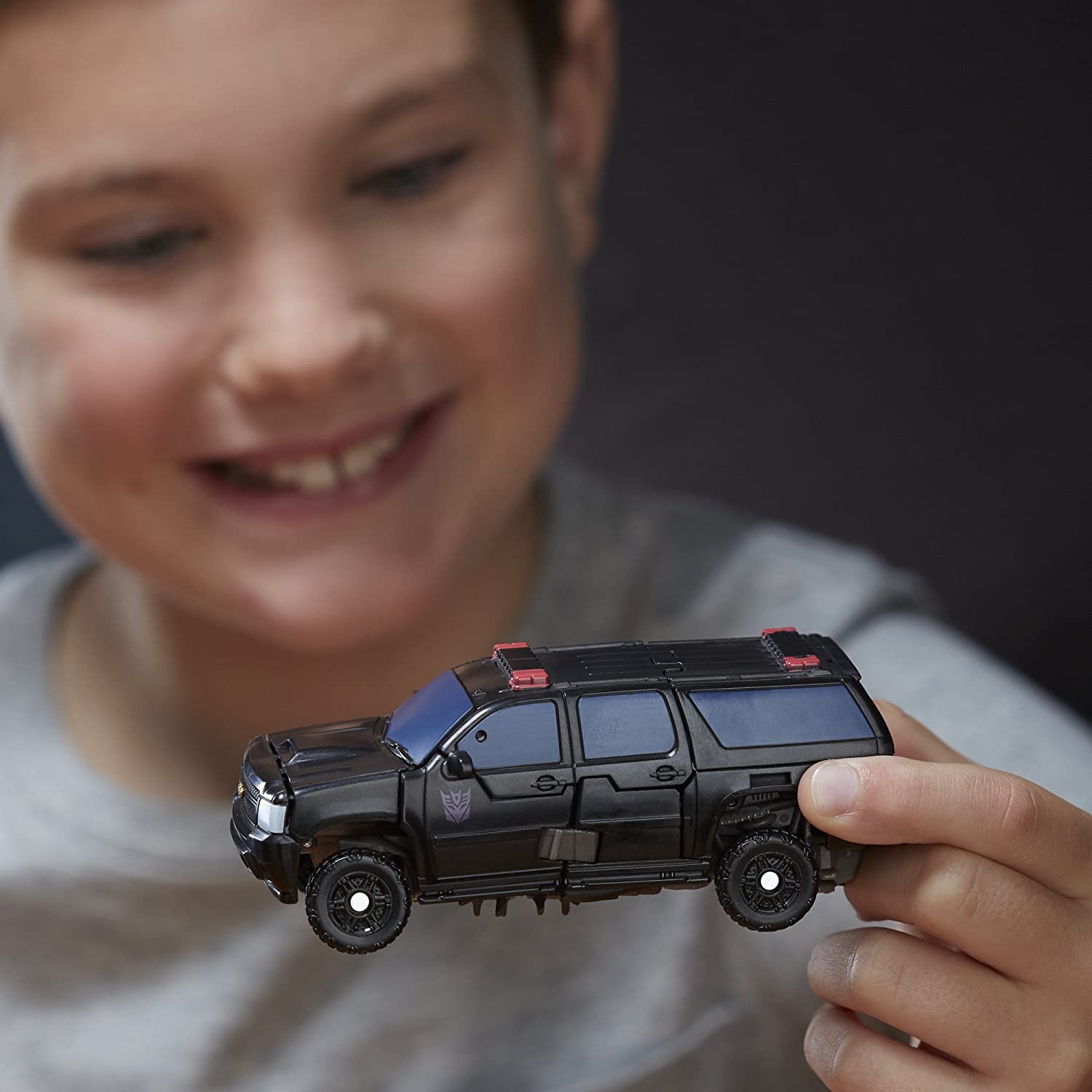 Transformers The Last Knight Premier Edition Decepticon Berserker 