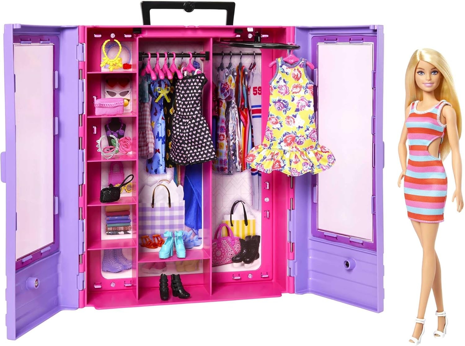Barbie’nin Pembe Gardırobu HJL66
