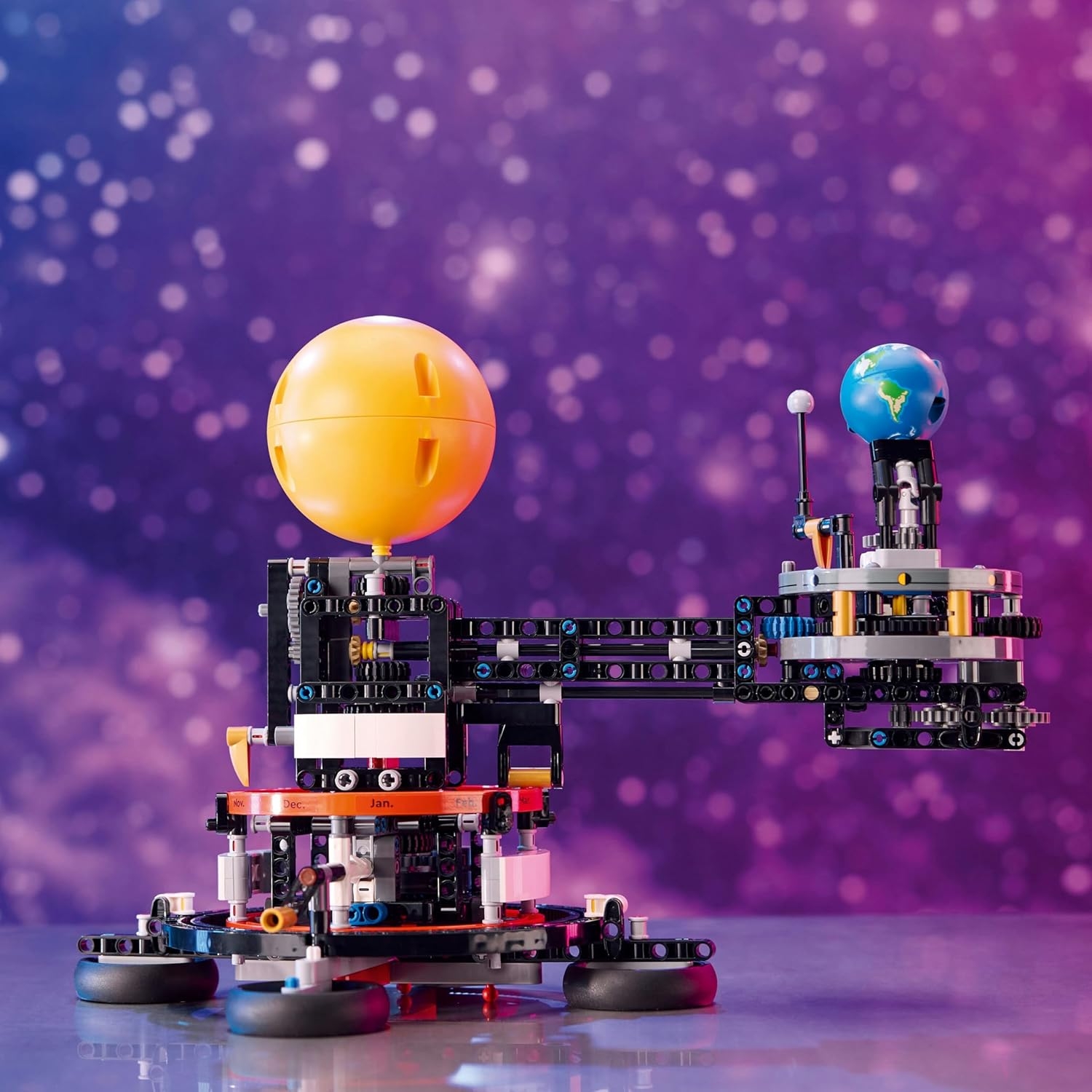 LEGO® Technic Dünya ve Ay Yörüngesi 42179