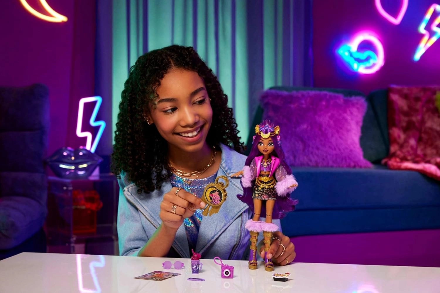 Monster High Festival Serisi Clawdeen Wolf HXH80