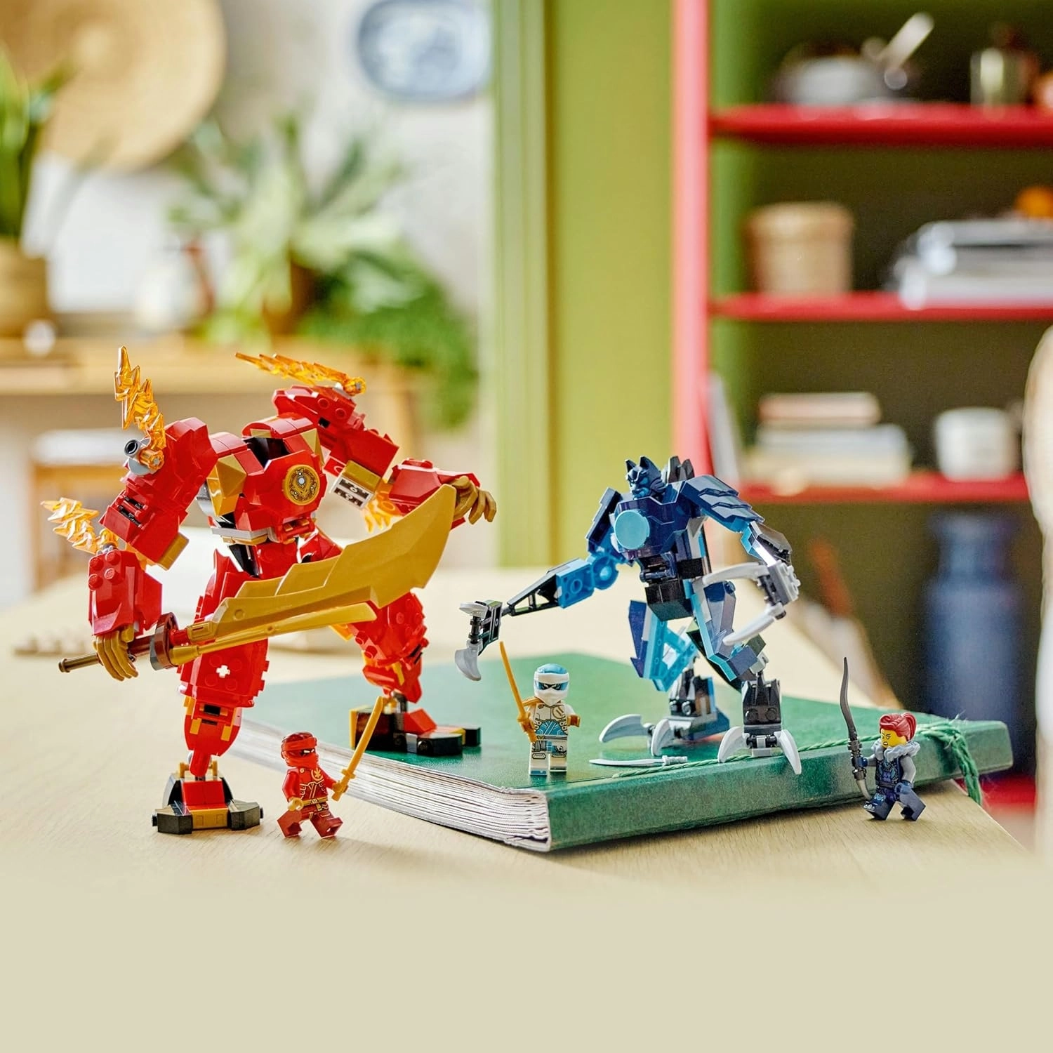 LEGO NINJAGO Kai’nin Ateş Elementi Robotu 71808