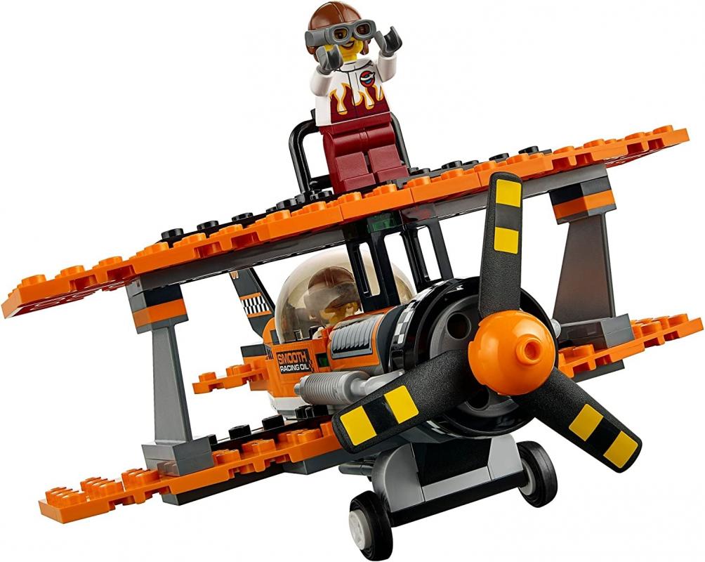LEGO City 60103 Havaalanı Hava Gösterisi
