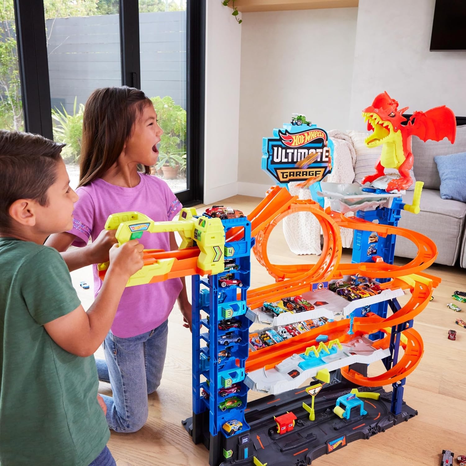 Hot Wheels Yeni Ultimate Garaj HKX48