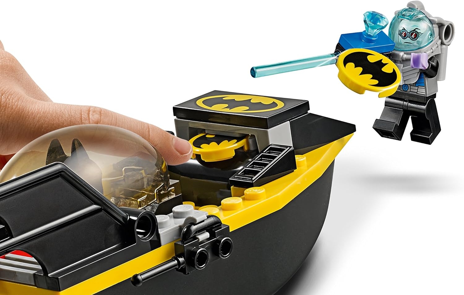 LEGO Juniors 10737 Batman™ Mr. Freeze™’e Karşı