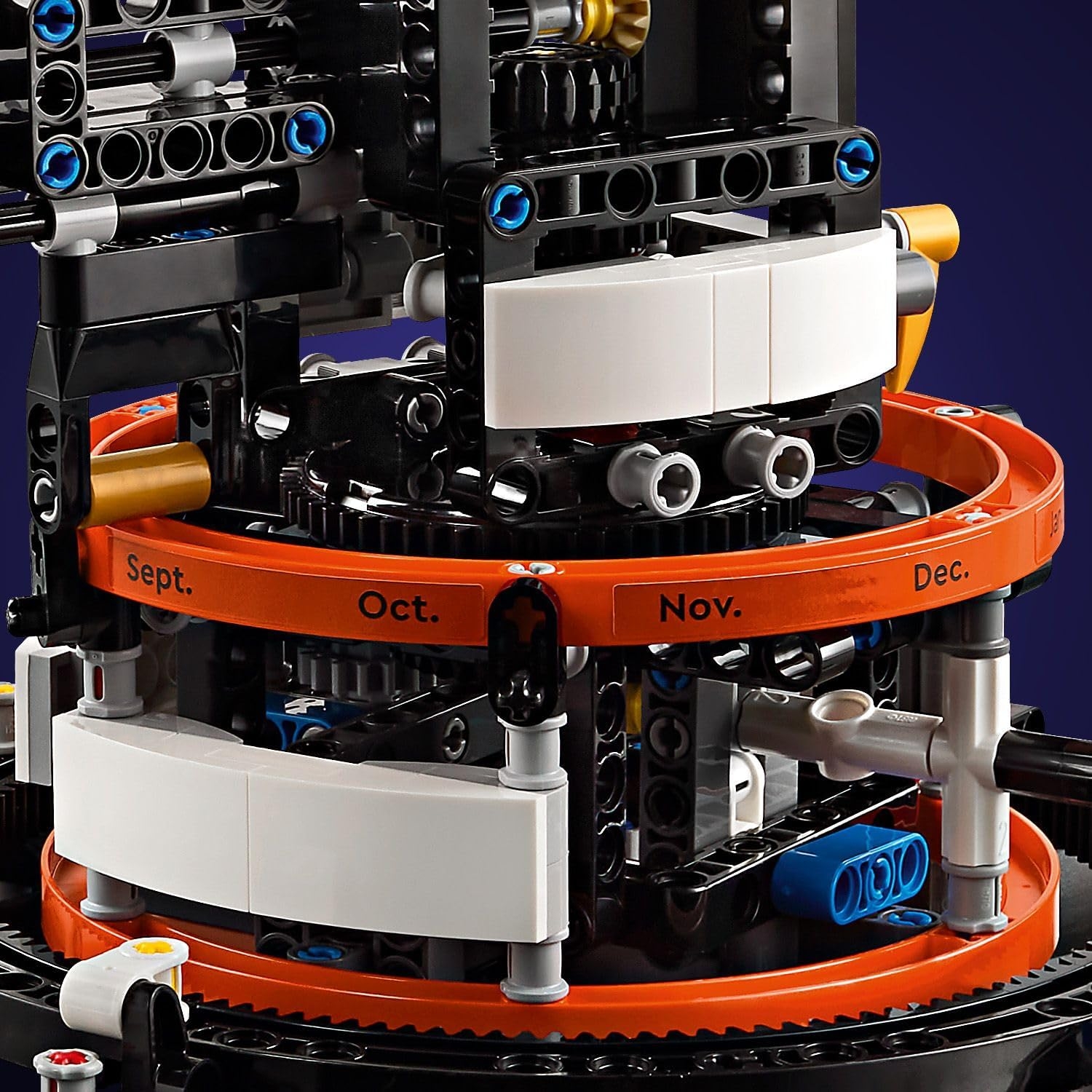 LEGO® Technic Dünya ve Ay Yörüngesi 42179