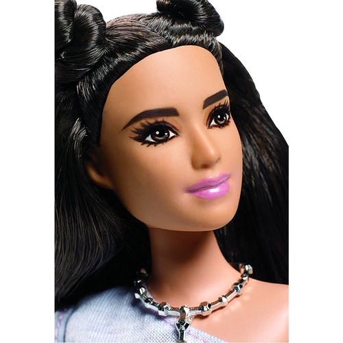 Barbie Fashionistas Büyüleyici Parti Bebekleri DYY95