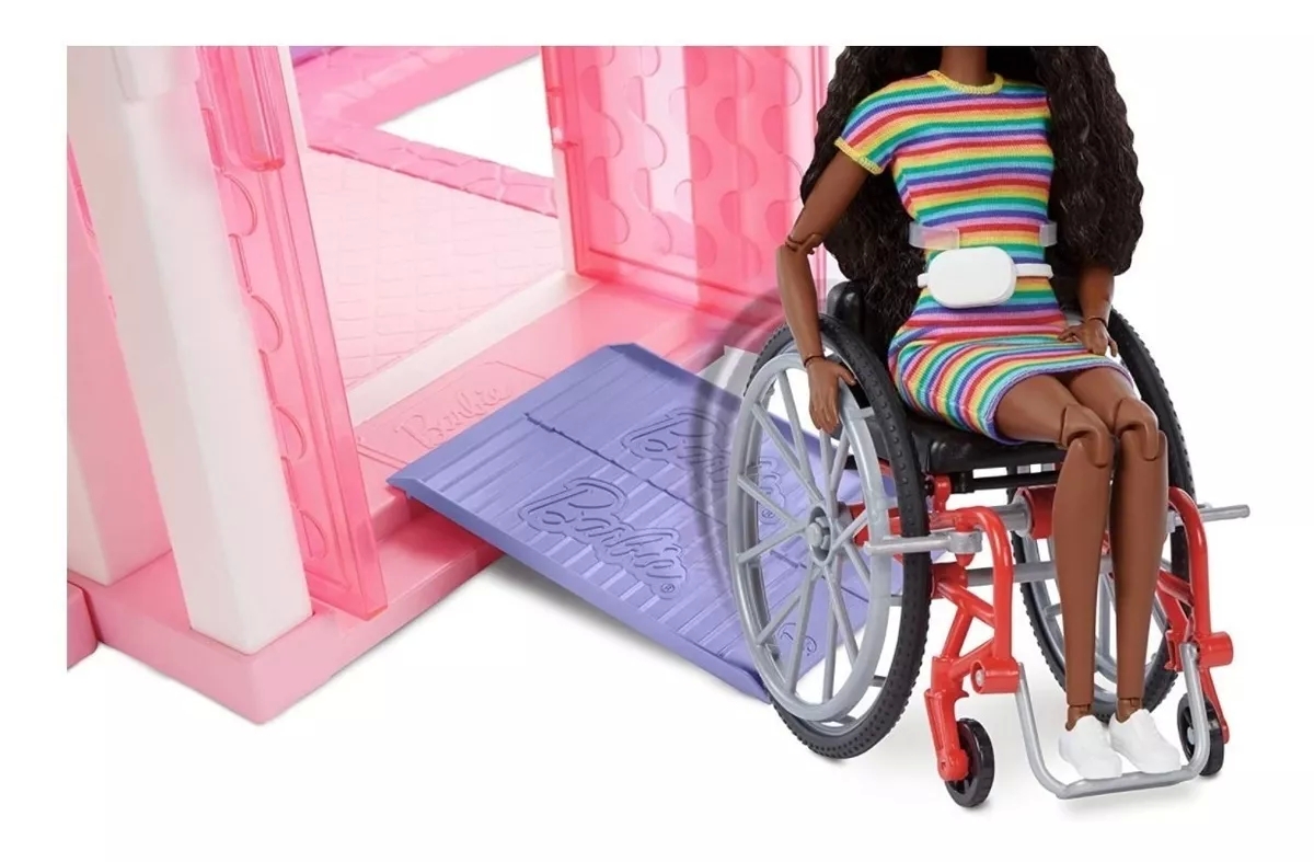 Barbie Tekerlekli Sandalyeli Bebek GRB94 