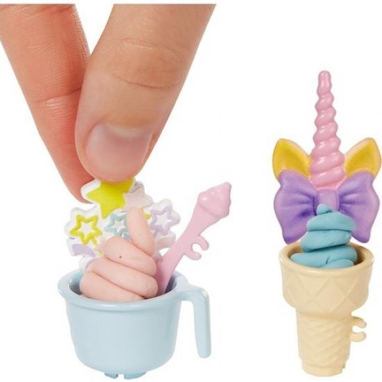 Barbie Dondurma Dükkanı Oyun Seti HCN46 