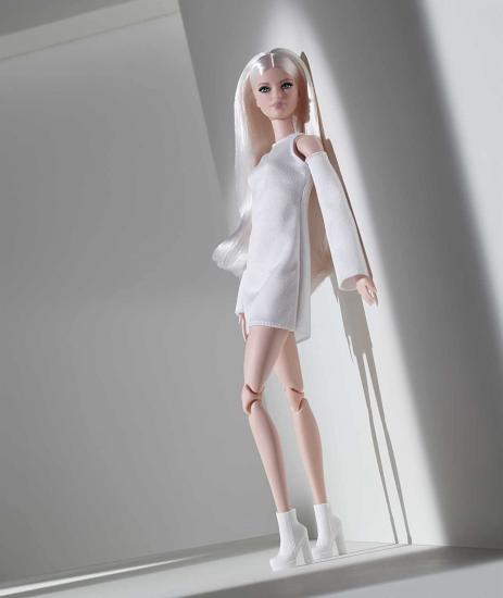 Barbie Signature Looks Model Bebek #6 GXB28