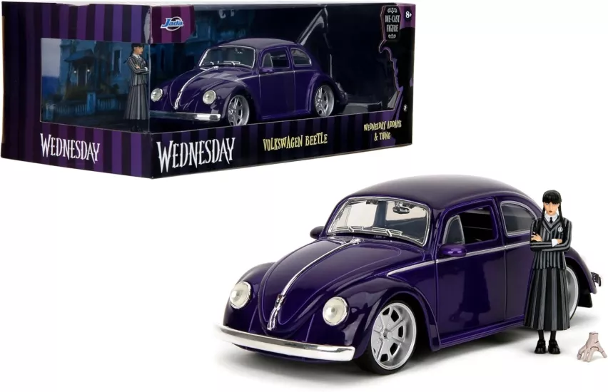 Jada Toys - 1:24 Wednesday 1972 VW Beetle with Wednesday & Thing Figures - Yetişkinler ve Çocuklar için Koleksiyon Oyuncak