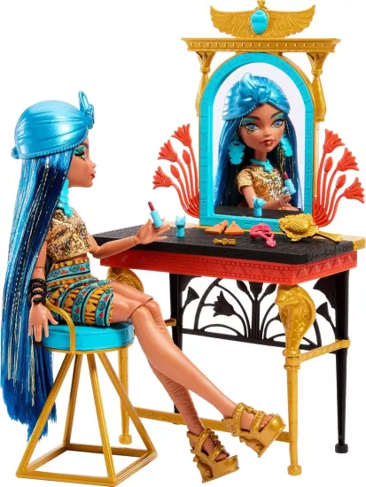 Monster High Cleo De Nile Bakım Günü bebek, saklama alanı olan makyaj masası, saç ve takı aksesuarlarıyla oyun seti