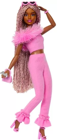 Barbie Deluxe Style Kahverengi Örgü Saçlı Bebek HYV28