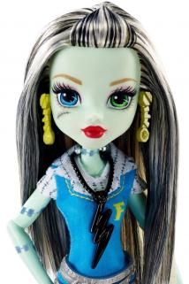 Monster High Okulunda Ilk Gün Acayipleri Frankie Stein Bebek Dnw99