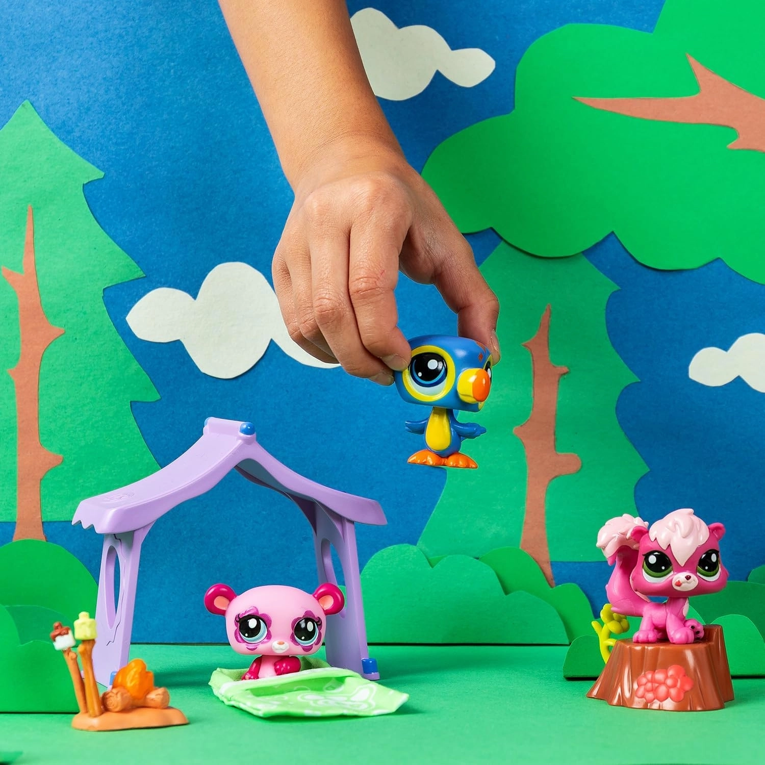 Littlest Pet Shop Kamp Macerası Oyun Seti 3lü Miniş Panda, Tukan, Sincap 